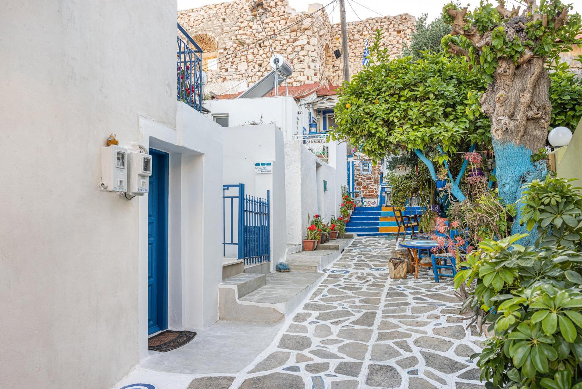 Pythagorio Blue Street Apartment With Balcony Exterior foto